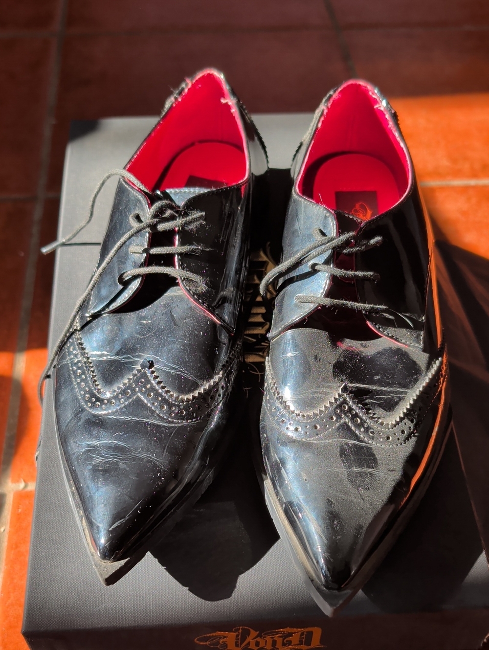 Kat Von D - Nina Oxford Size 9 Women's Black Patent Leather Wingtip Dress Shoes